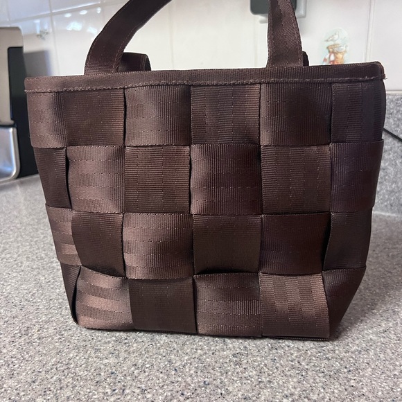 Vintage Harvey’s Seatbelt Bags Large Brown Handbag Rare.ECU includes hang tag. - Picture 2 of 4